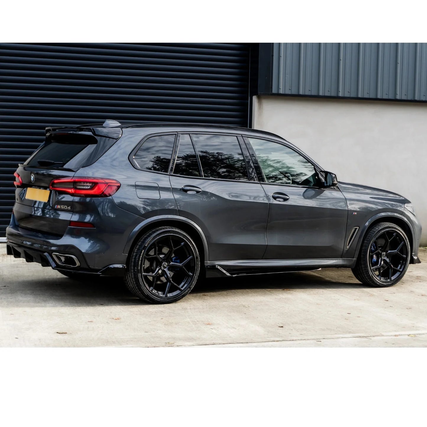 BMW X5 G05 LCI M Sport 2022+- Black Knight Side Skirt Splitters in Gloss Black