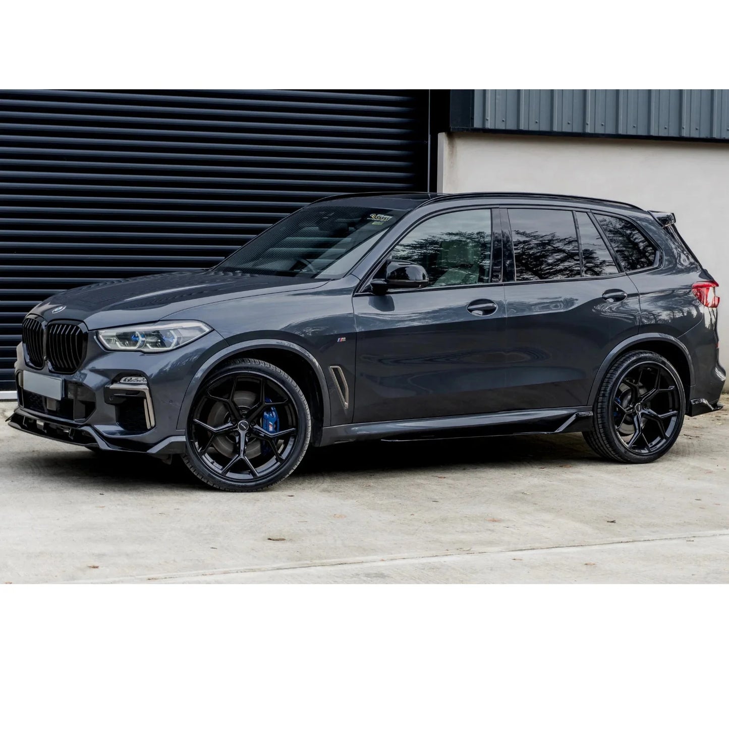BMW X5 G05 LCI M Sport 2022+- Black Knight Side Skirt Splitters in Gloss Black