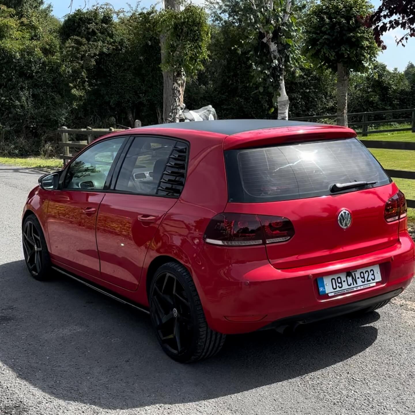 Universal Side Skirts 190CM VAG