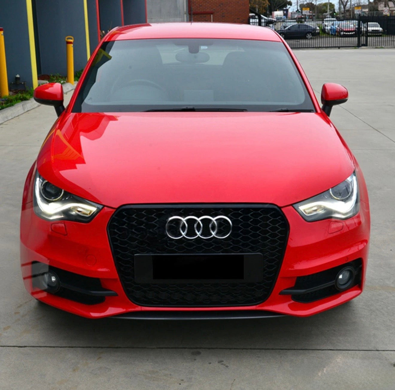 Audi A1 8X 2011-2015 RS Style Gloss Black Honeycomb Grill