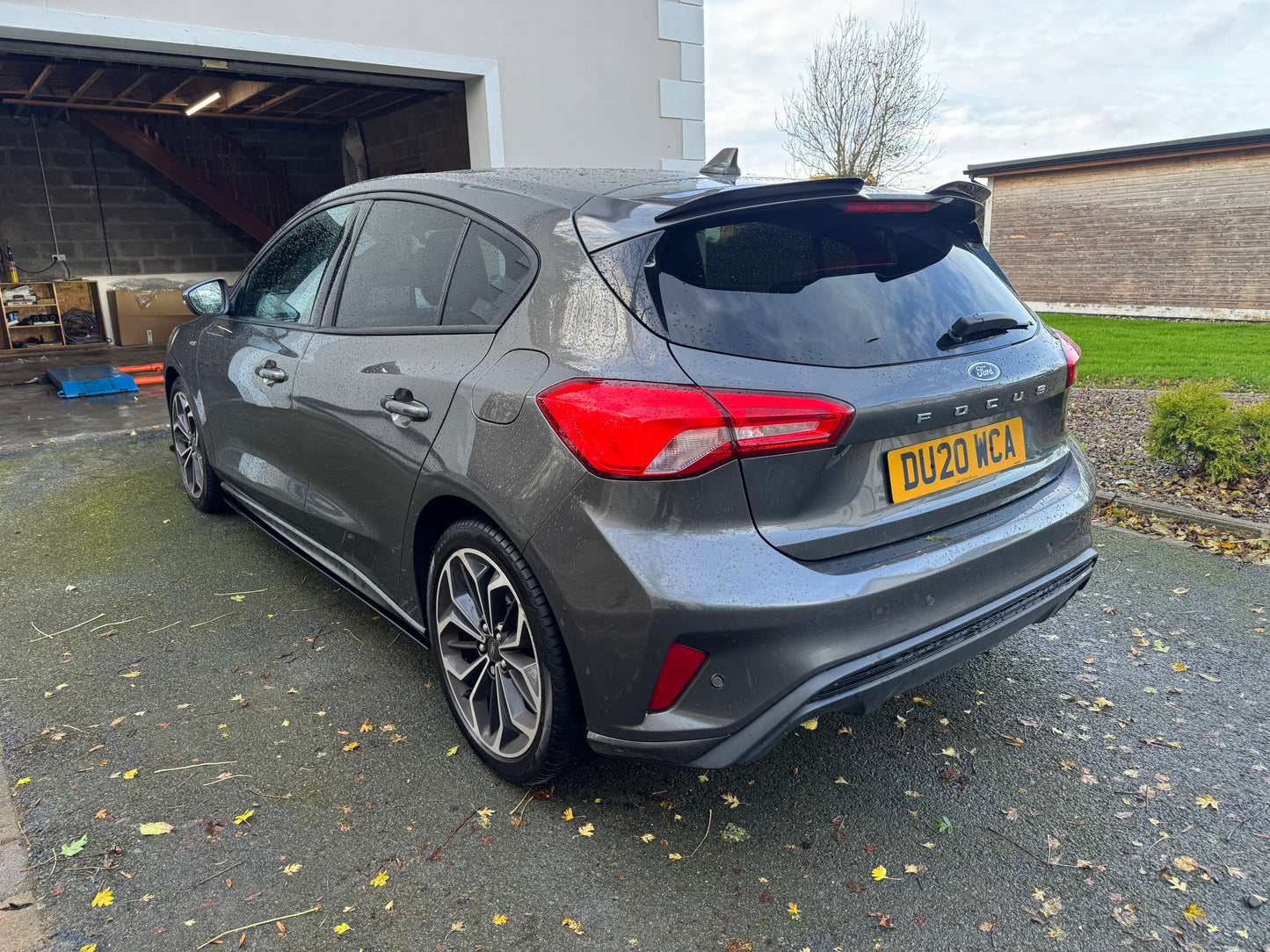 Ford Focus Mk4 ST-Line 2019-2022 Gloss Black Side Skirt Lip