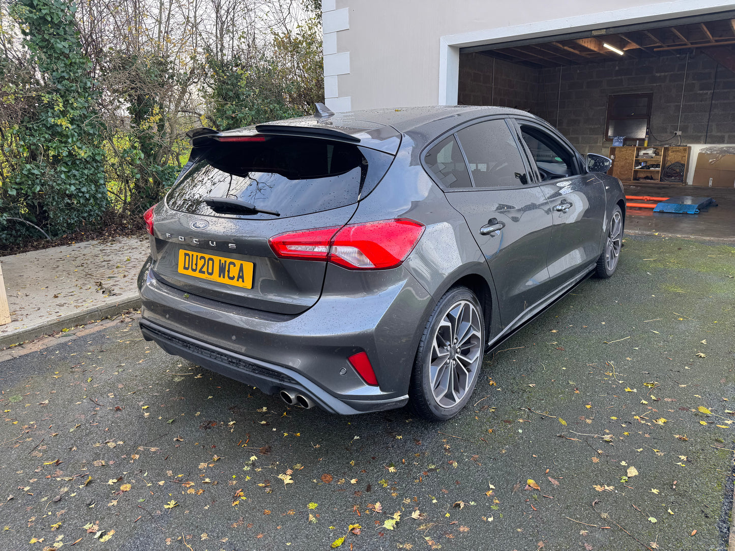 Ford Focus Mk4 ST-Line 2019-2022 Gloss Black Side Skirt Lip