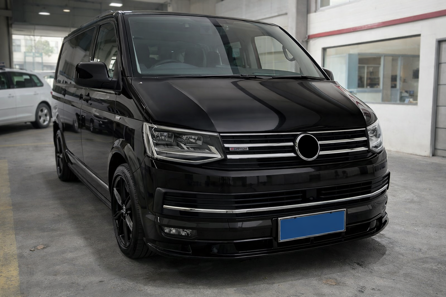 VW Transporter T6/6.1 2015-2024 Front Splitter - Gloss Black