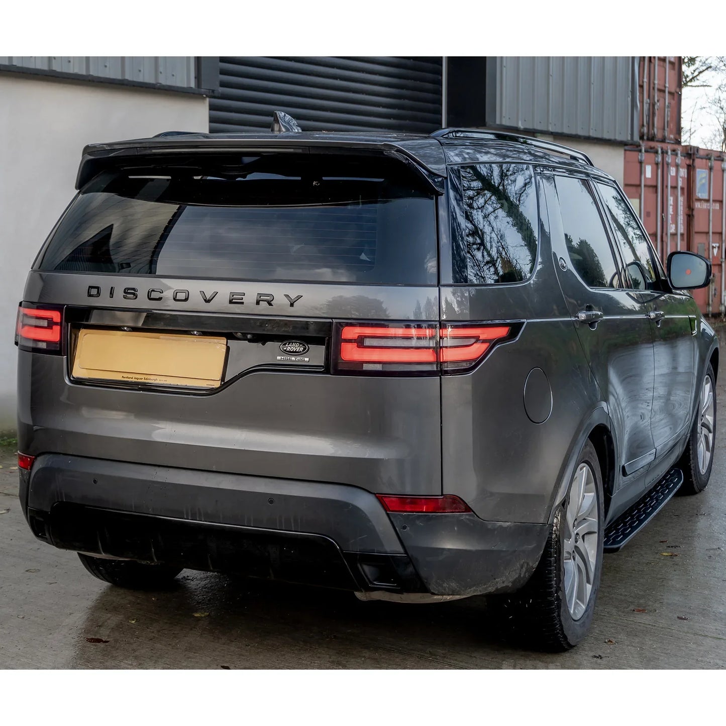 Land rover Discovery 5 Dynamic Black Aero Kit - Gloss Black