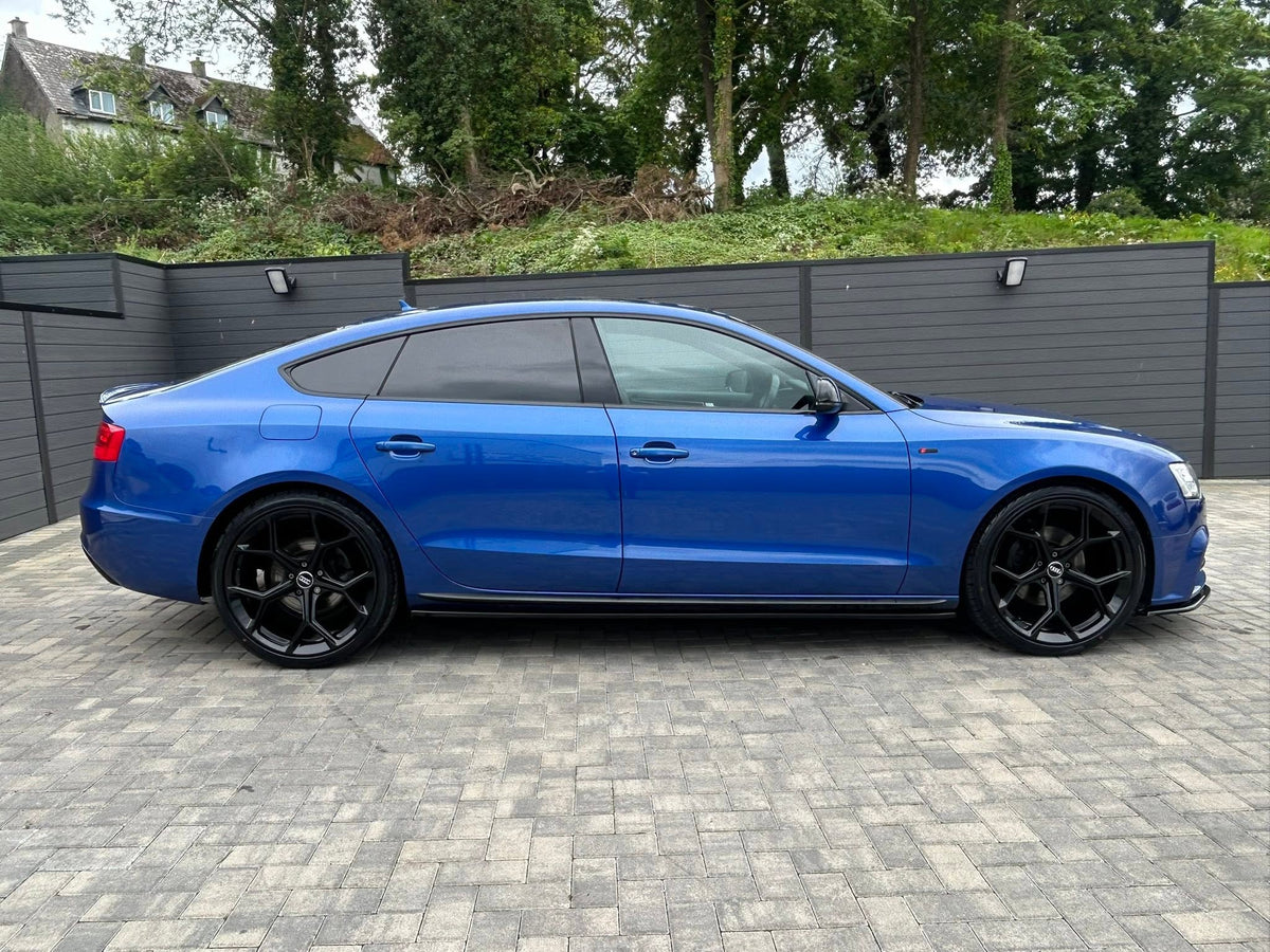 Audi A5/S5 B8 2009-2016 Side Skirts in Gloss Black