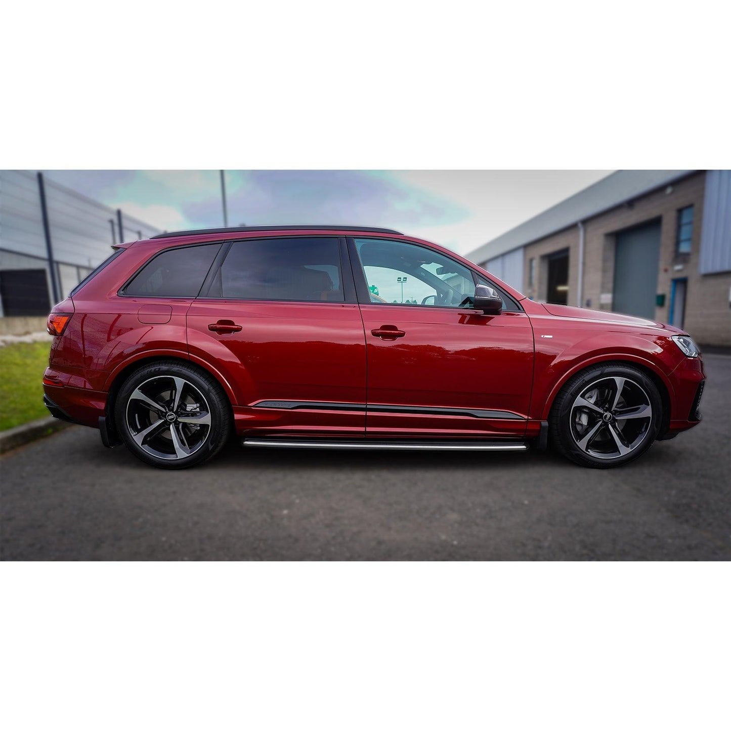 Audi Q7 2016 Onward OE Style Pair of Running Boards Side Steps