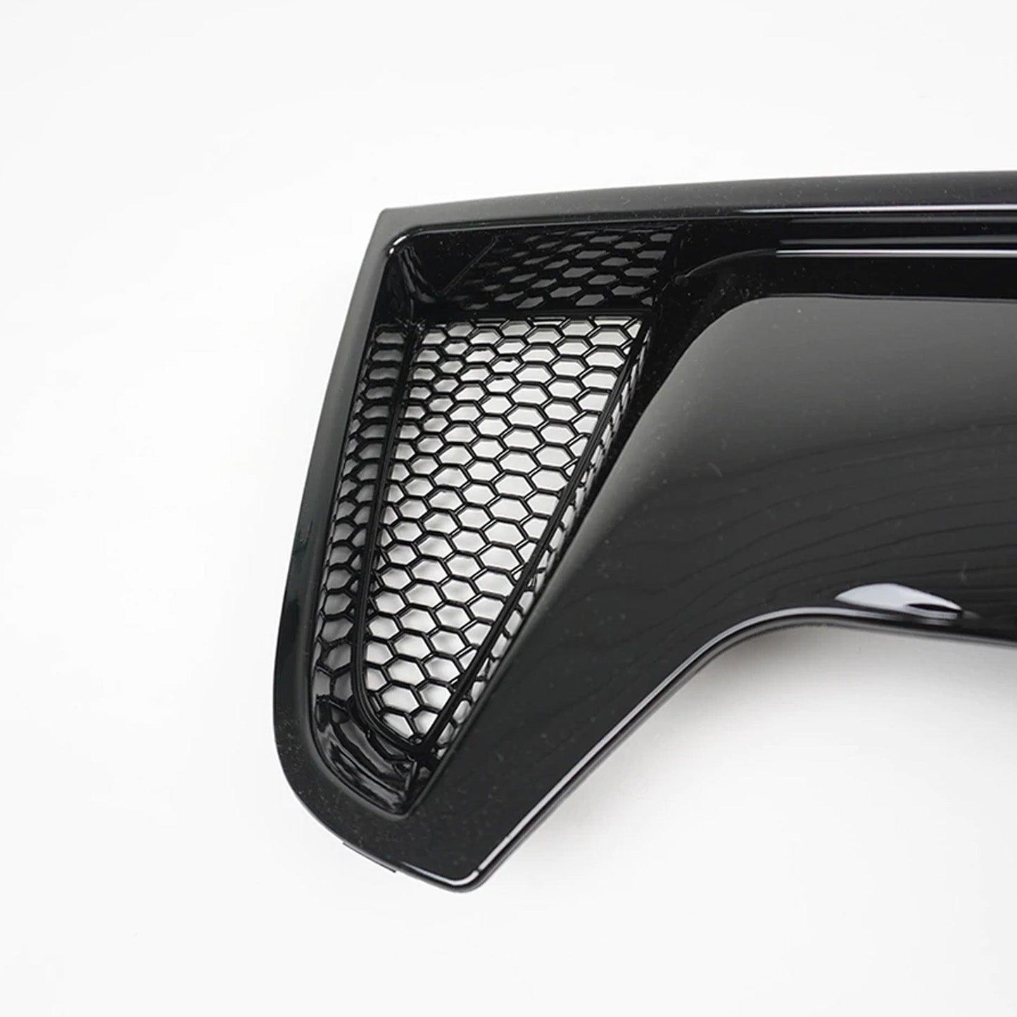 BMW 4 Series F32/F36 - Gloss Black Rear Diffuser Single Side Dual Tip