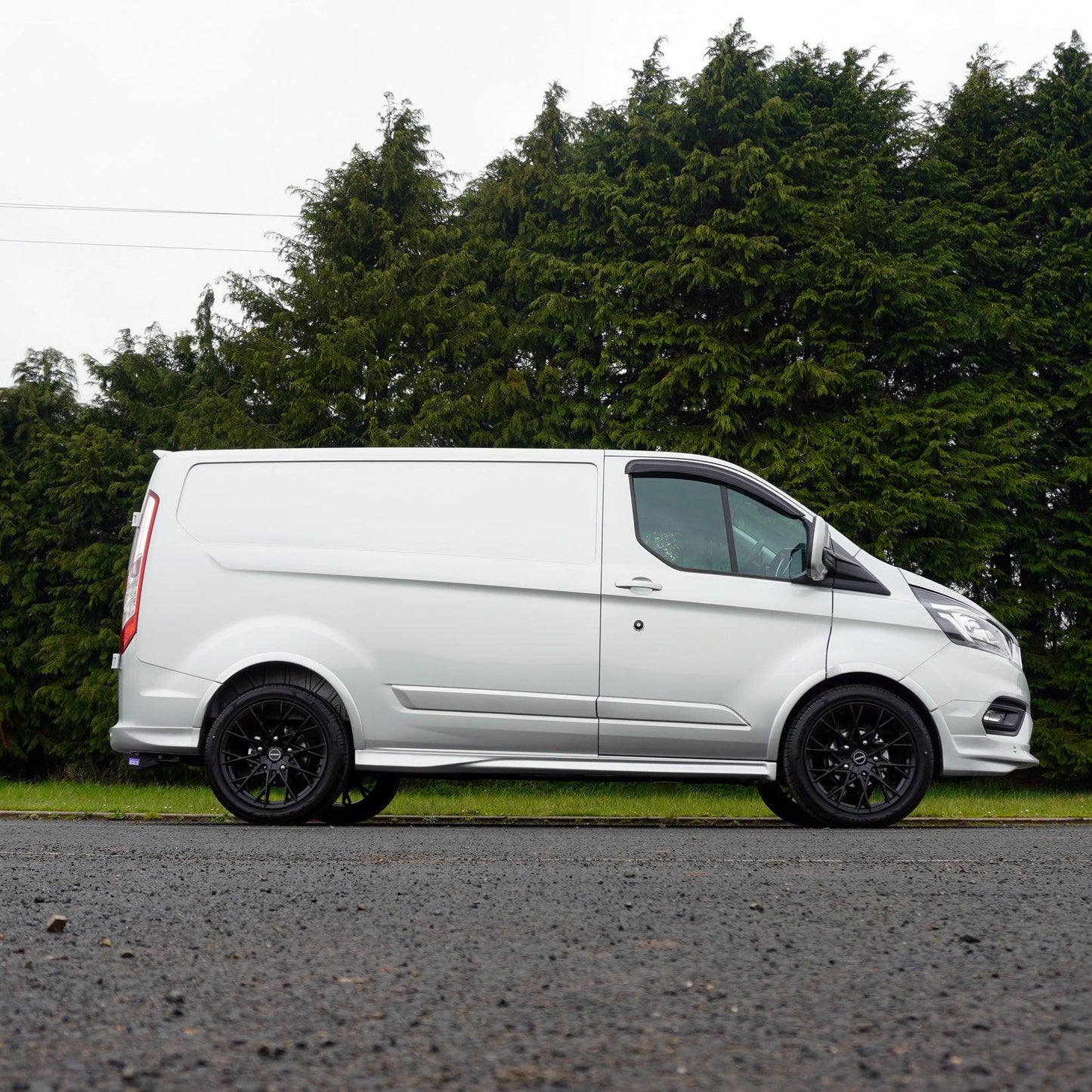 Ford Transit Custom LWB 2018 Onward - STX Upgrade Body Kit