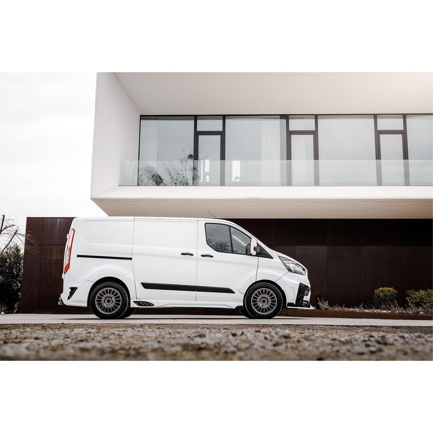 Ford Transit Custom XST Full Body Kit - LWB 2018 Onward