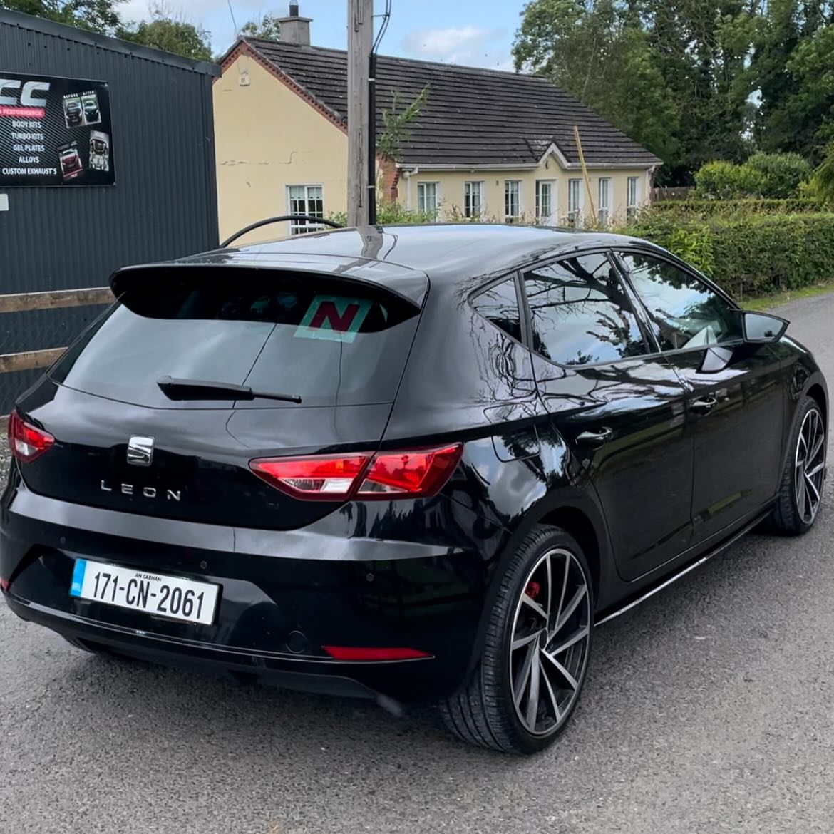 Universal Side Skirts 190CM VAG