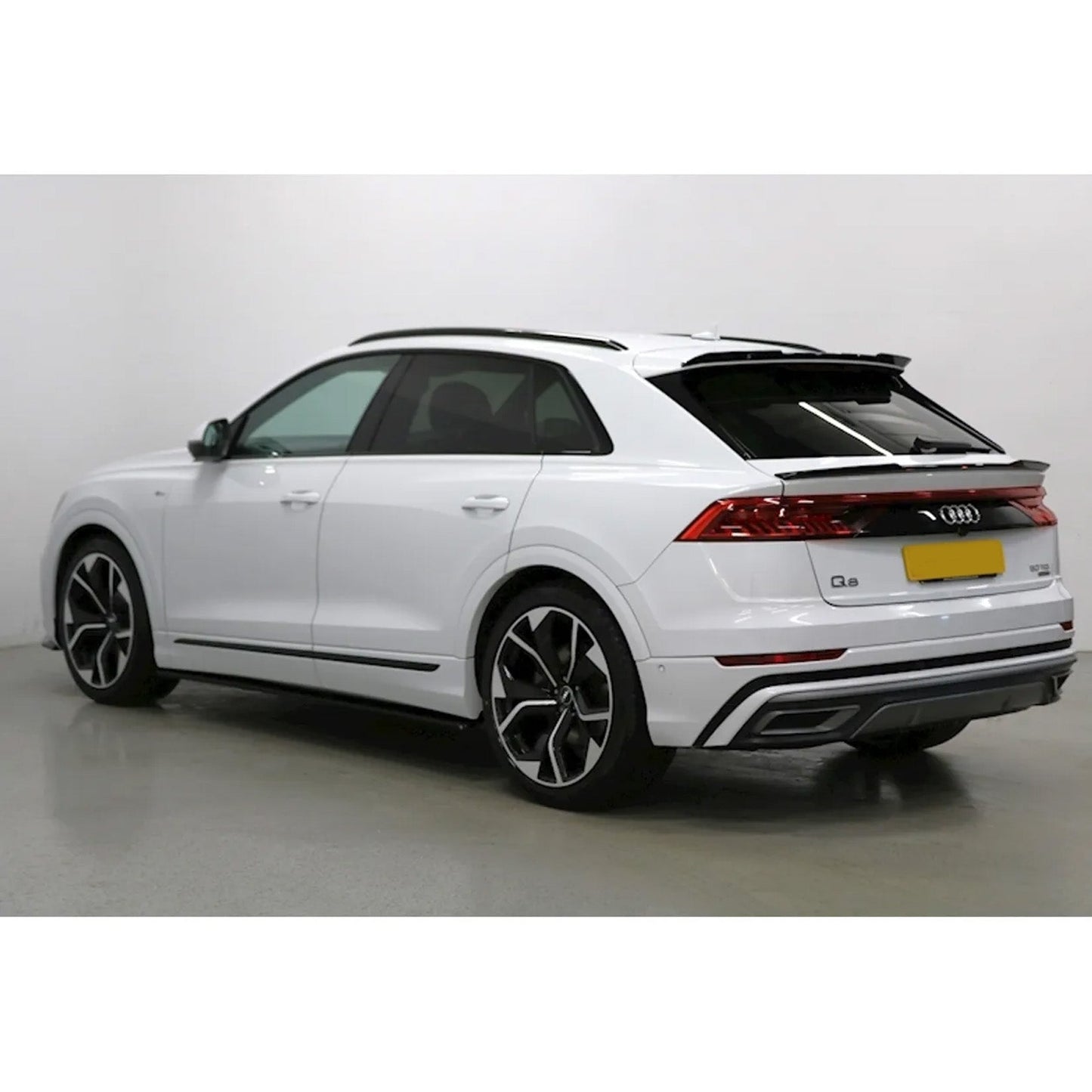 Audi Q8 2018+ Gloss Black Upper Spoiler Lip Extension