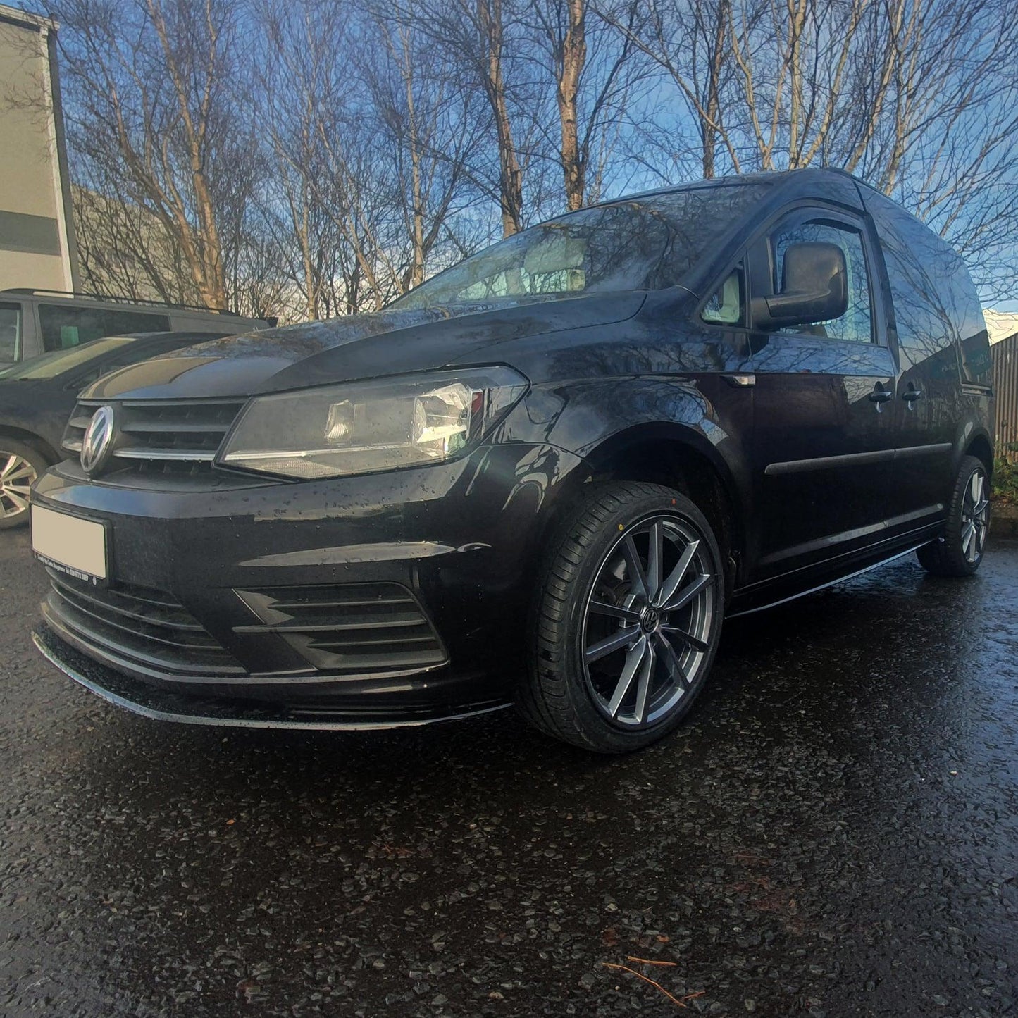 Volkswagen Caddy 2010 Onwards - Gloss Black Side Skirts