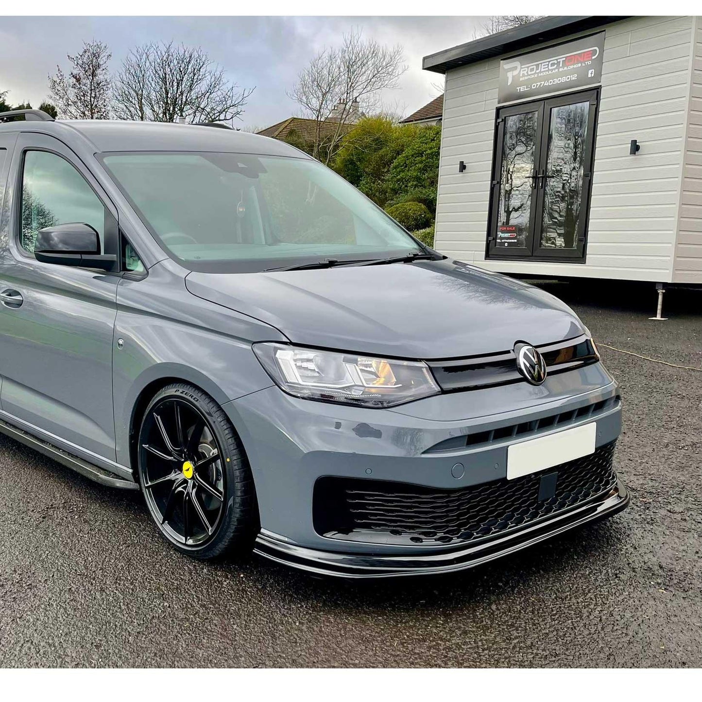 VW Caddy 2021 Onwards - Gloss Black Front Splitter