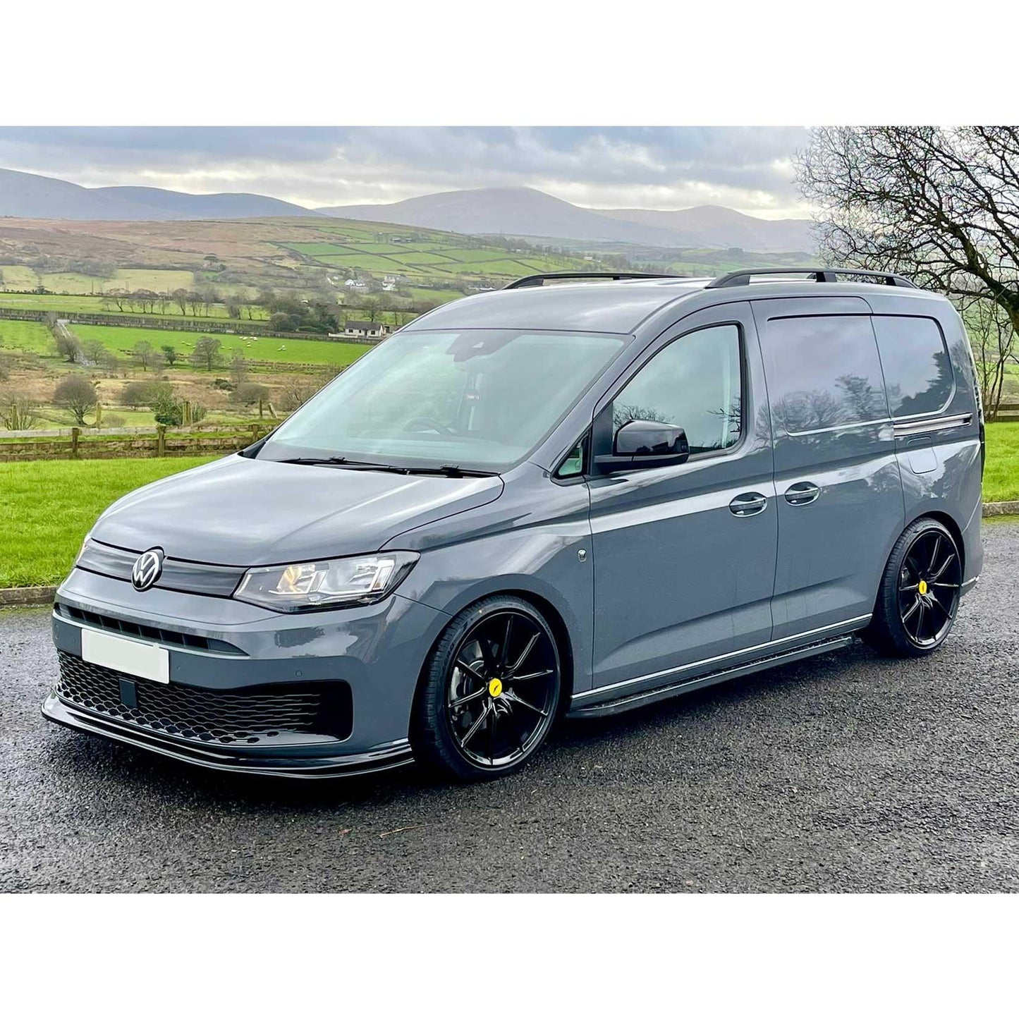 VW Caddy 2021 Onwards - Gloss Black Front Splitter